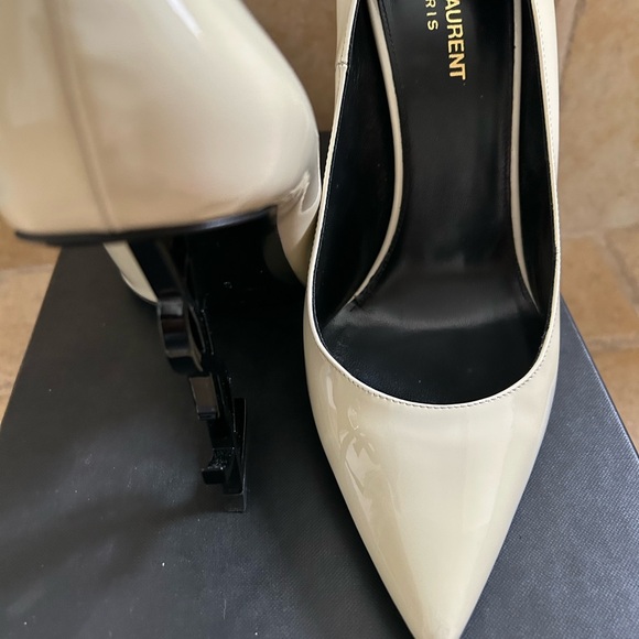 YSL high hill pumps ivory in original box and dust bags . 4 inch hills - Picture 5 of 9